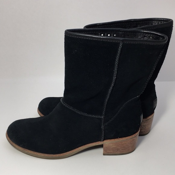 UGG Classic Black Leather Suede Ankle Boots Size 6.5  Low Block Heels 1.5 inches - Picture 5 of 13